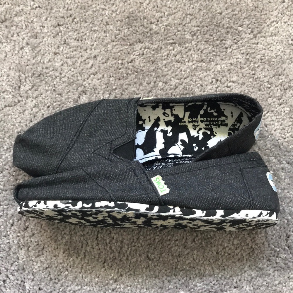 TOMS 💥 BRAND NEW 💥 - Picture 5 of 6